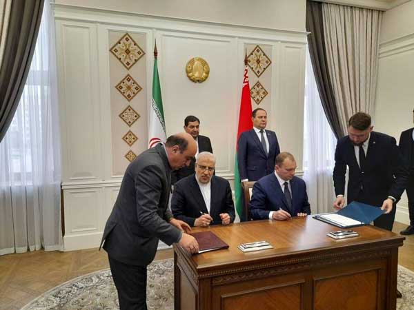 Iran, Belarus ink documents on oil, agriculture co-op