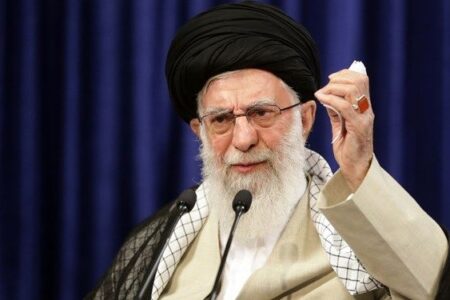 Zionist regime is melting down: Ayatollah Khamenei