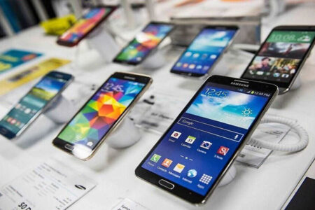 Iran imports over 2m cellphones in Q1